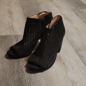 Antonio Melani, black open toe, side zipper, block heel, booties, heels, 8.5